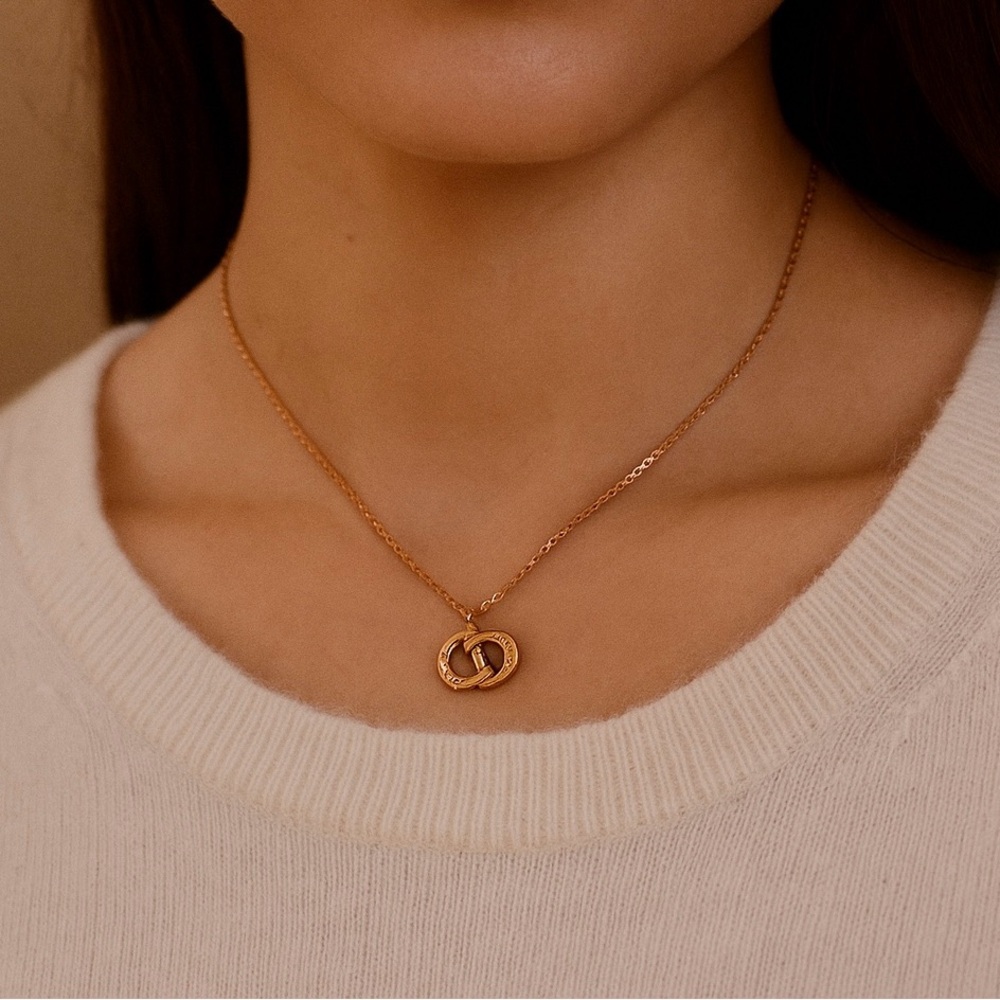 Dior Cd Rhinestone Necklace - Picture 2 of 8